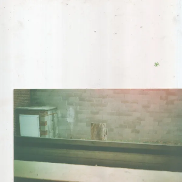 U.e. - Hometown Girl (28912 · 2025)